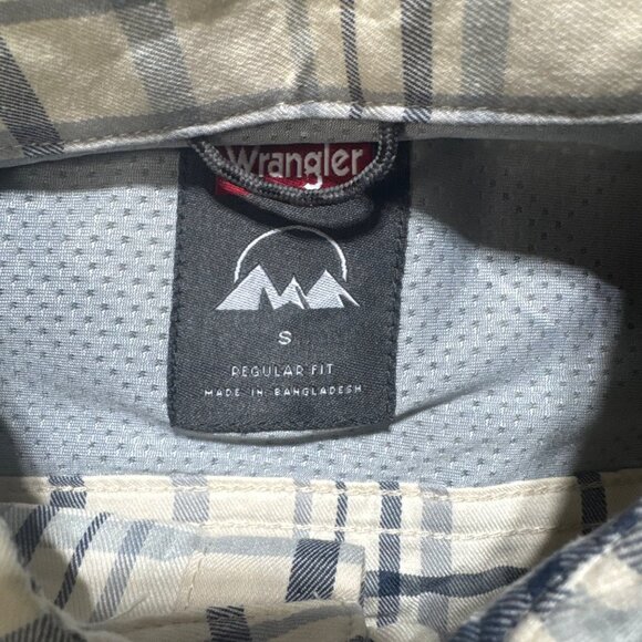Wrangler Men's Long Sleeve Button Down Shirt Size Small New With Tags - Picture 5 of 8